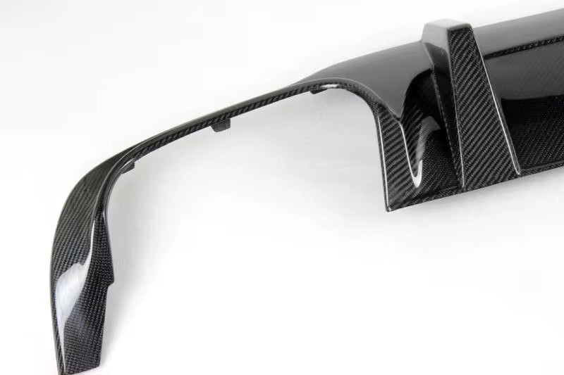 MERCEDES-BENZ W204/C63 FACELIFT CARBON FIBRE DIFFUSER